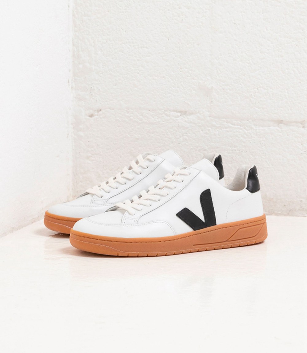 Veja Trainers Womens White - V-12 Leather - UBZQ-23918